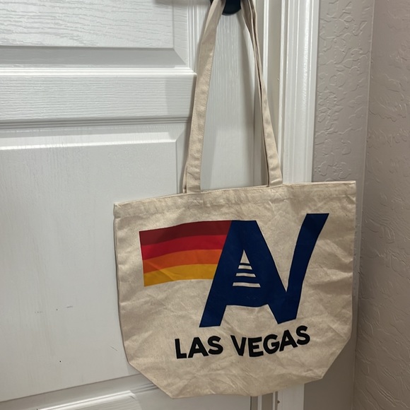 Aviator Nation Las Vegas tote - Picture 2 of 2